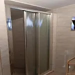 Modern In With Garden 斯塔利格拉德-帕克利尼卡