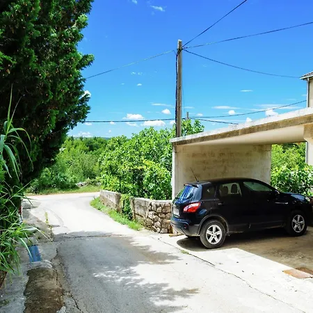 Modern Apartment In Starigrad With Garden * Starigrad Paklenica