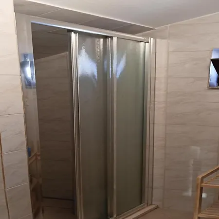 Modern In With Garden Starigrad Paklenica