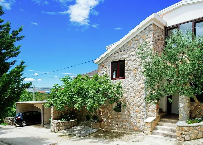 Modern In With Garden * Starigrad Paklenica