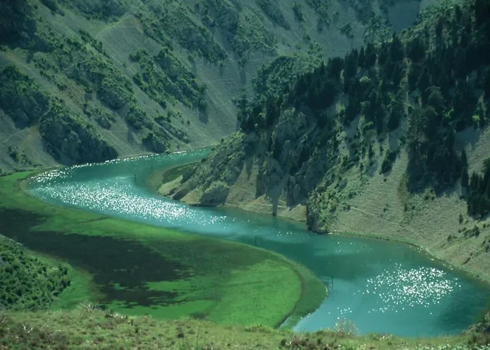 شقة Modern In With Garden ستاريغغاد باكلينتسا