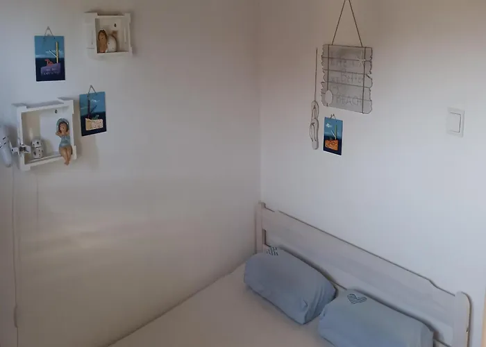 شقة Modern In With Garden