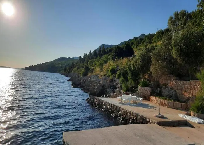 شقة Modern In With Garden *